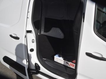 Peugeot E-Partner